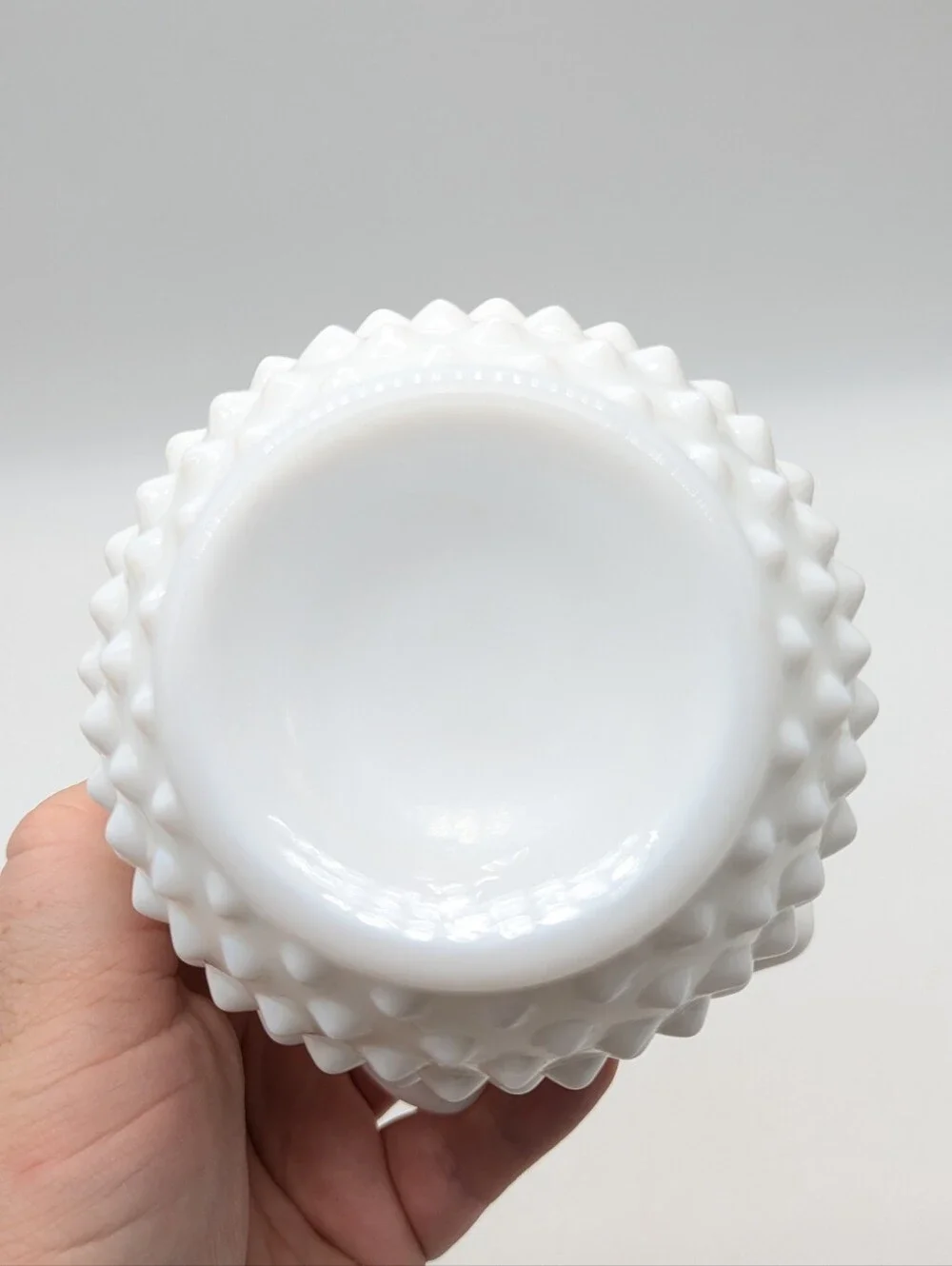 Vintage Fenton White Crimped Ruffle Edge Hobnail Vase